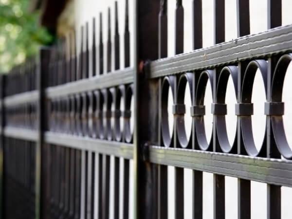 Aluminium & Steel Fencing
